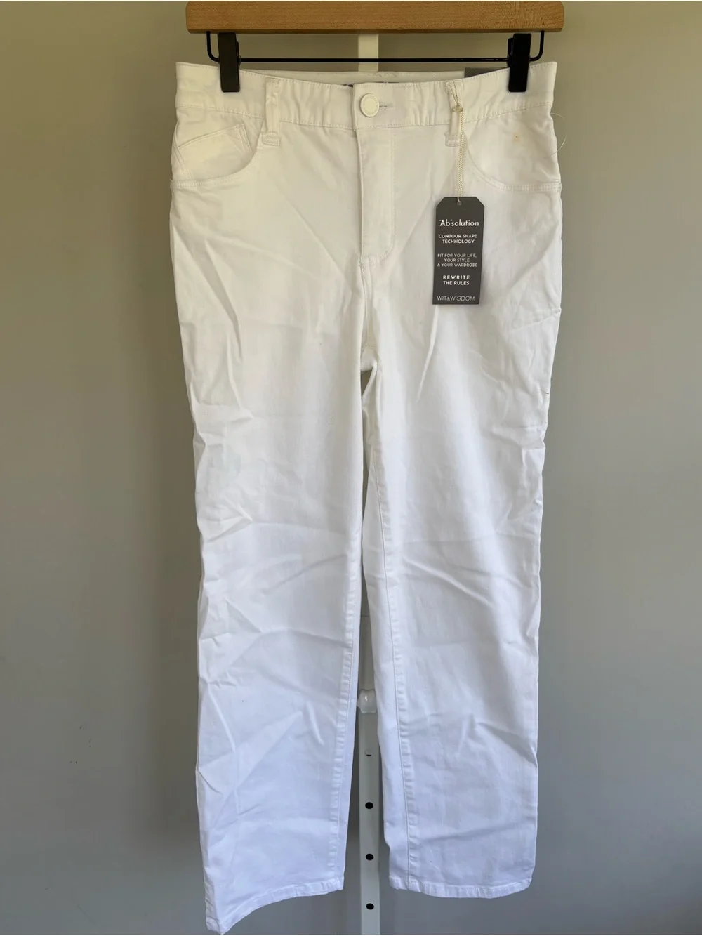 Wit & Wisdom Absolution High Rise Straight Leg Jeans White Size 2 NWT